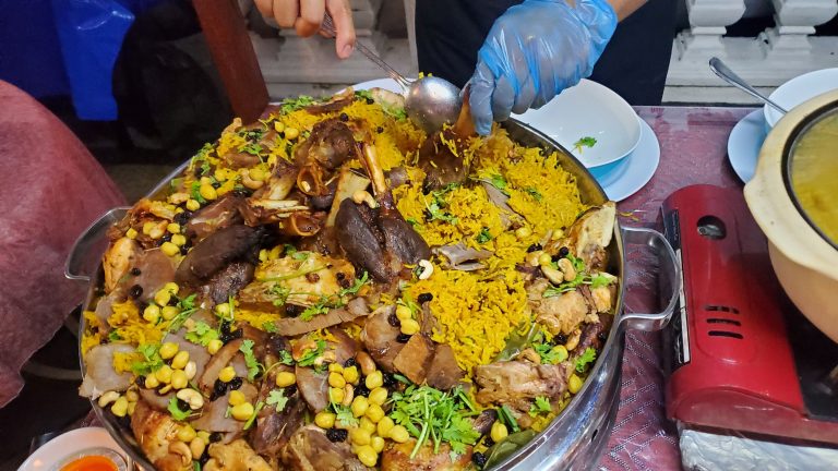 A Wonderland of Buka Puasa Bazaar In A Resort