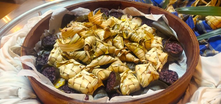 Renaissance Johor Bahru Hotel Brings The Nostalgic Heritage Buffet To You