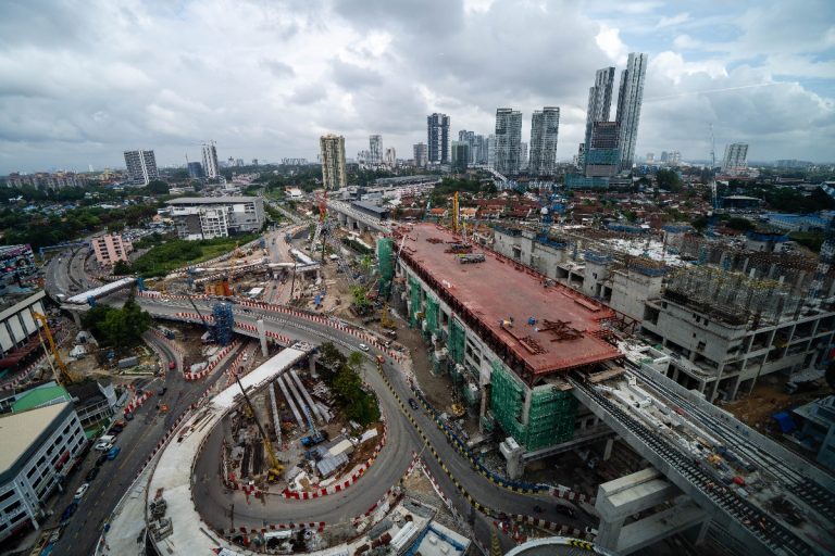 Bridging Nations Easier: 100 e-Gates Planned for Bukit Chagar ICQ Complex