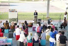 Collaborative Reading Initiative Attracts 250 Participants