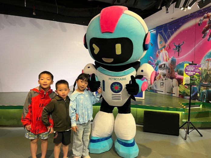 WhatsApp Image 2025-09-18 at 10.42.38 AM (1)