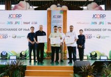 JCorp Group Sustainability & Yayasan JCorp Open Day 2026 Strengthens Social Impact Through Strategic Collaborations From left, Rozaini Mohd Sani, Chairman of Yayasan JCorp Dato' Mizan Yahya, Chief Executive Officer of Yayasan JCorp, Ling Tian Soon, Chairman of the Johor State Health and Environment Committee, Fayzul Dato' Hj Omar, Johor Sustainability Centre, Mohd Syahrir Adzrin Salleh, Director, Johor State Forestry Department and Zaidatul Zurita Abdul Rahman