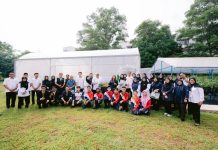 JCorp Foundation Advances Community-Centric Sustainability with Smart Farming Greenhouse at SMK Seri Kota Puteri 2 Commemorative photo at SMK Seri Kota Puteri 2, Masai Smart Farming Greenhouse